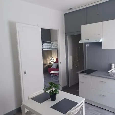Apartamento Le Carnot Proche Gare Et Iut Chez Adrien Saint-Quentin (Aisne)